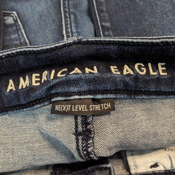 Slightly Ripped Jeans - Picture 4 of 5